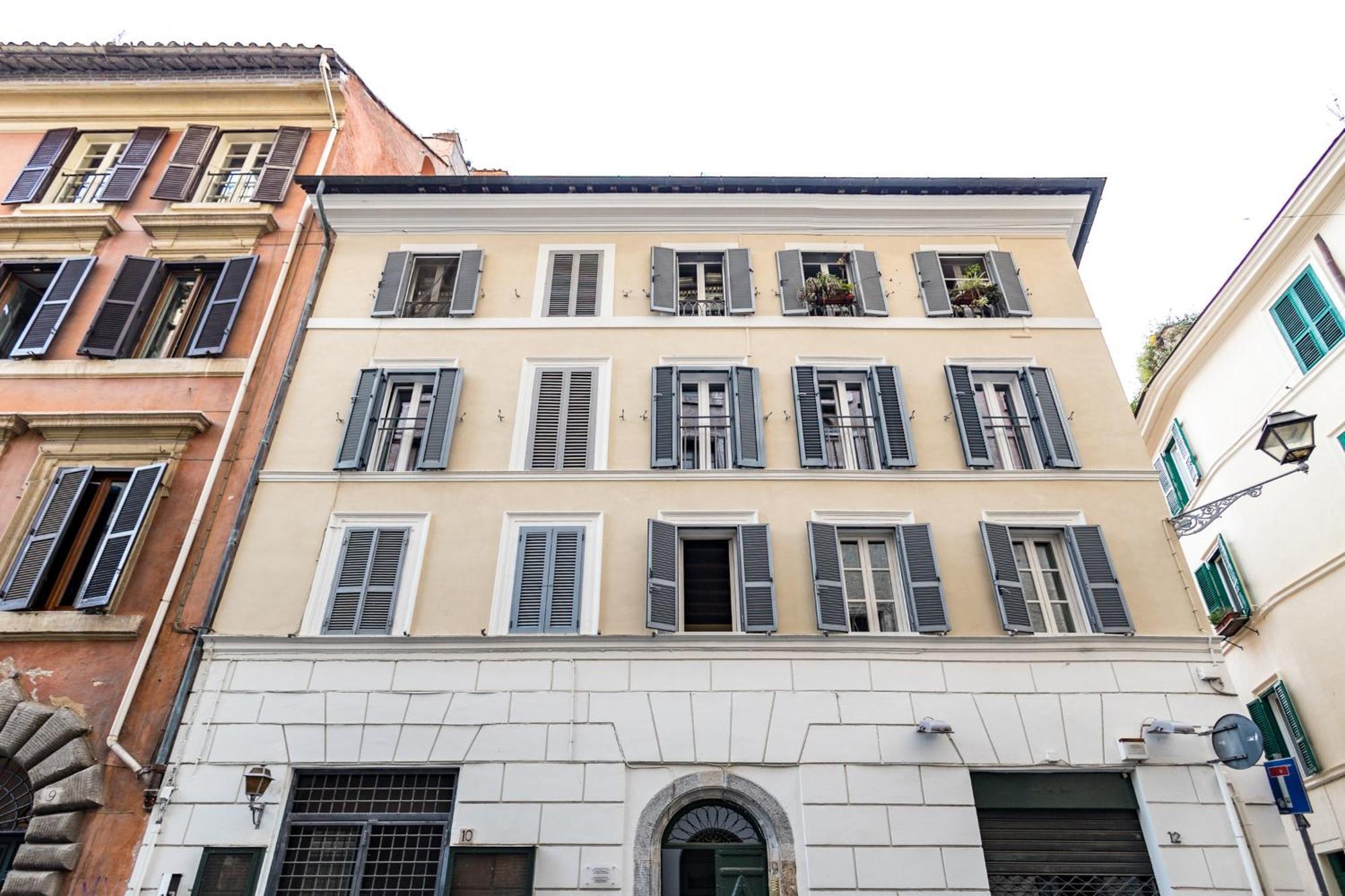 Boutique Apartment Pantheon, Rome